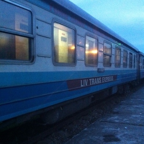 ベトナムひとり旅   花モン族のマーケット